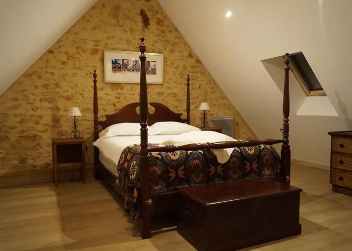 24h Le Mans - Les Haies Gite, Near Le Mans Circuit Casa de Férias Coulans-sur-Gée